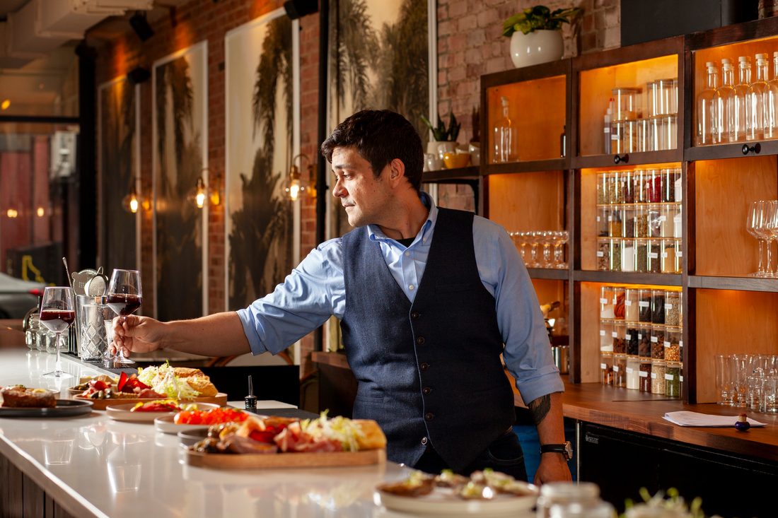 Rodrigo Nogueira behind the bar